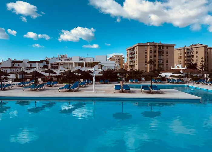 Estudio En Nogalera Con Piscina *